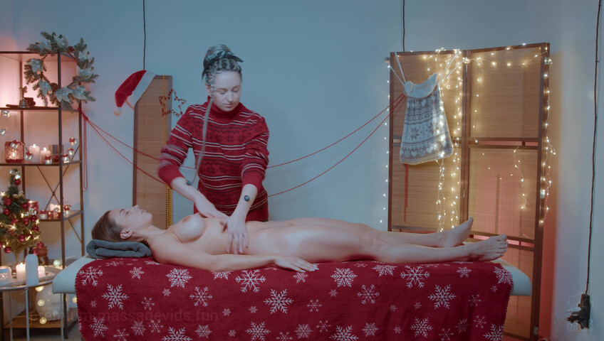 ASMR Massage - Christmas Special 2025 Relaxing Masage by Anna to Violetta