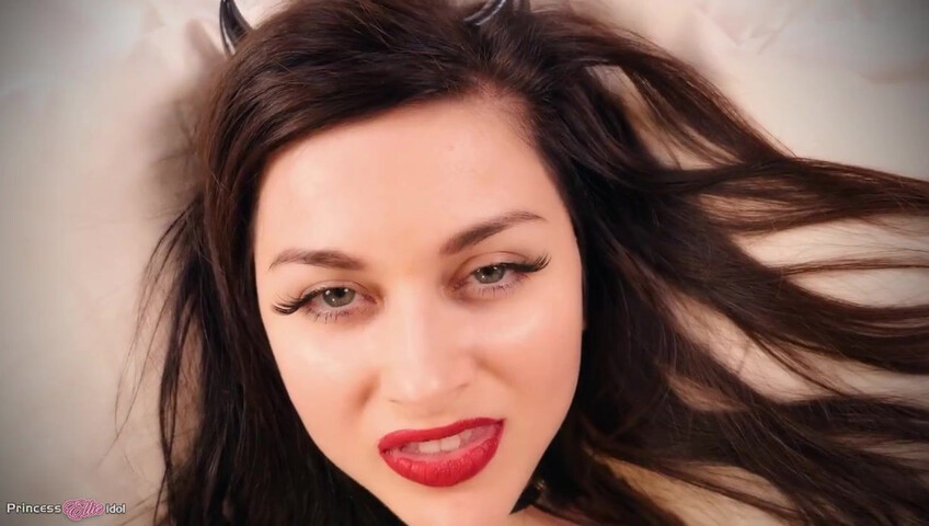 Ellie Idol – THE SUCCU-BOSS DRAIN: FROM HERO TO MINDLESS PUPPET