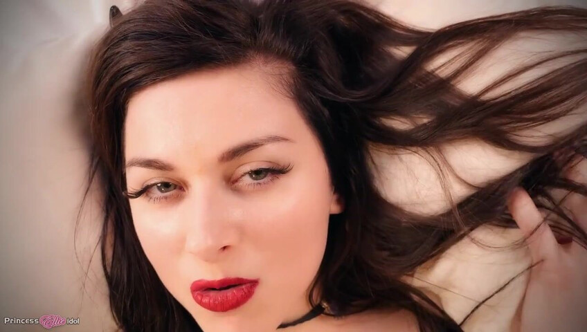 Ellie Idol – THE SUCCU-BOSS DRAIN: FROM HERO TO MINDLESS PUPPET