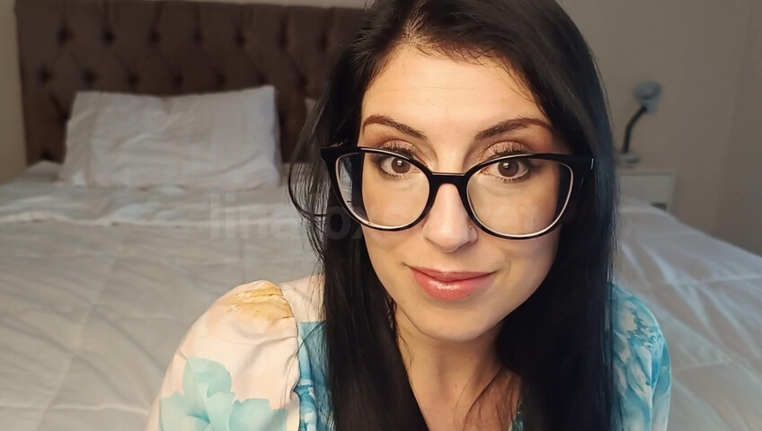 Loreena Fox – Cruising with StepMom