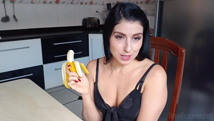 Loreena Fox – Stepdaughter asks Pretty Please