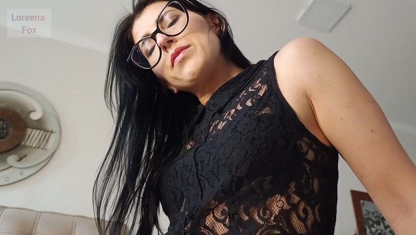 Loreena Fox – Step-Mommy Gives You A Spanking