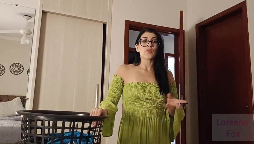 Loreena Fox – Stealing Stepmom's Panties