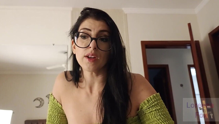 Loreena Fox – Stealing Stepmom's Panties