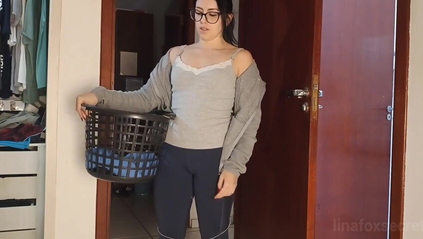 Loreena Fox – Stepford StepMommy