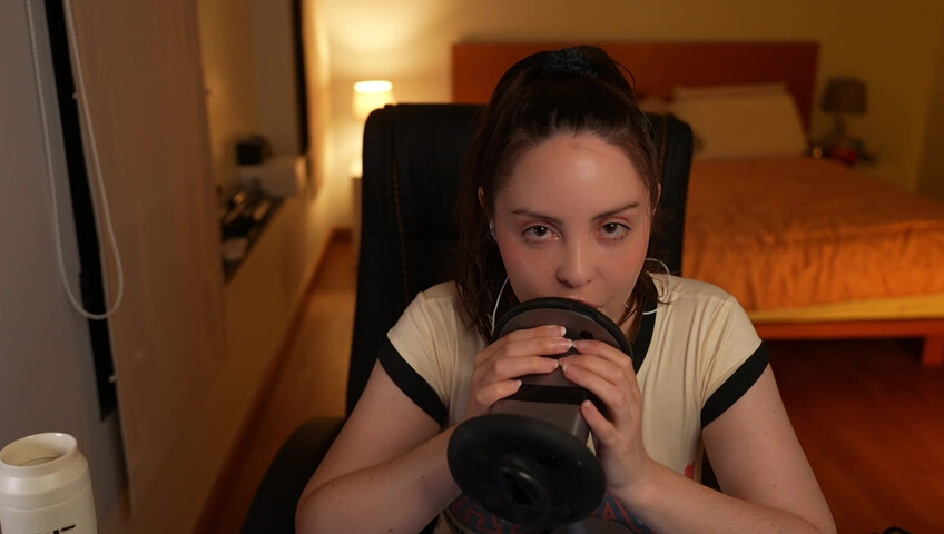 Moona ASMR - 10 January 2026 - Fansly Live Stream