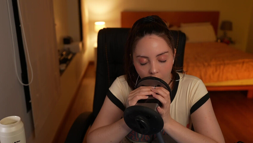 Moona ASMR - 10 January 2026 - Fansly Live Stream