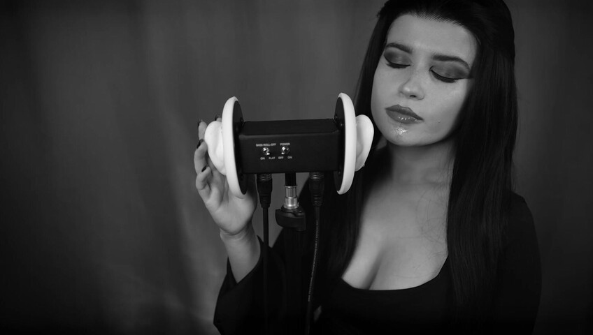 Lerka ASMRka - Halloween ASMR Morticia Addams | Ear licking