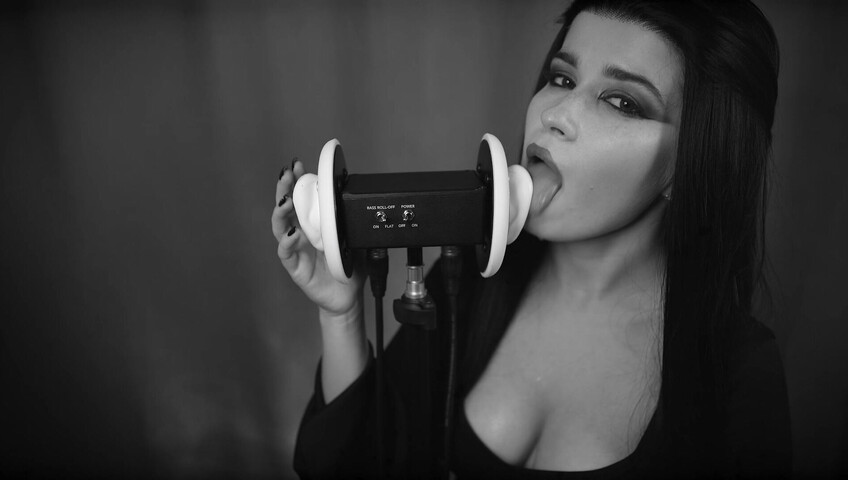 Lerka ASMRka - Halloween ASMR Morticia Addams | Ear licking