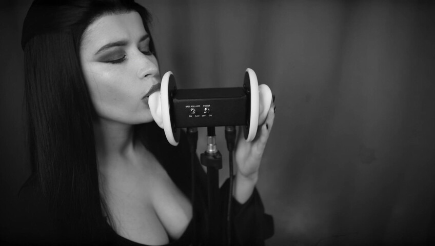 Lerka ASMRka - Halloween ASMR Morticia Addams | Ear licking