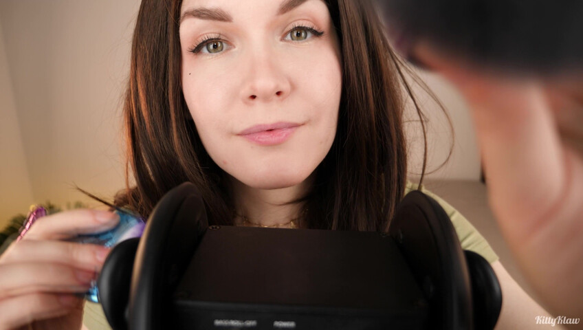 KittyKlaw ASMR - 12 January 2026 - Brush Sounds & Gentle Triggers | SFW