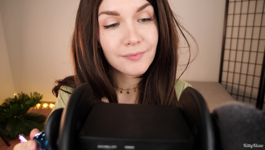 KittyKlaw ASMR - 12 January 2026 - Brush Sounds & Gentle Triggers | SFW