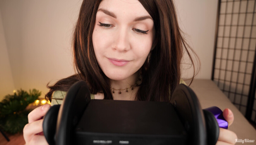 KittyKlaw ASMR - 12 January 2026 - Brush Sounds & Gentle Triggers | SFW