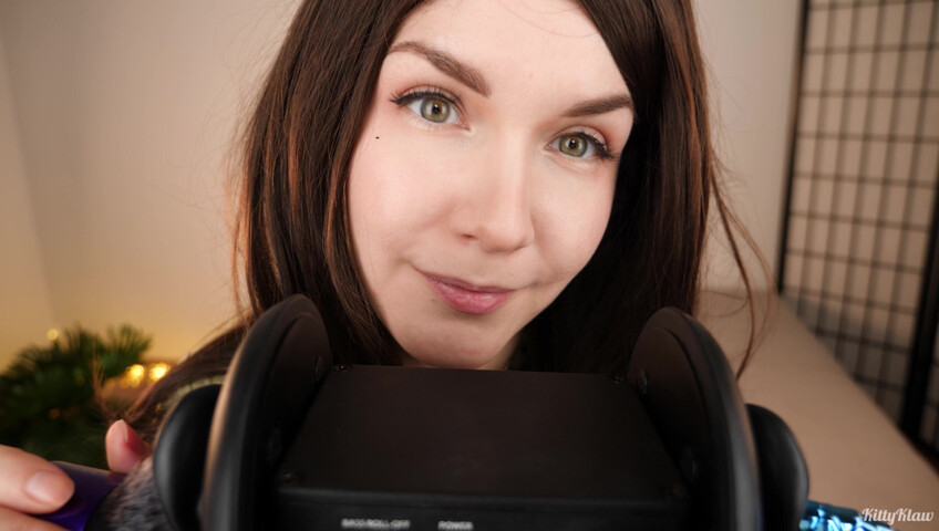 KittyKlaw ASMR - 12 January 2026 - Brush Sounds & Gentle Triggers | SFW