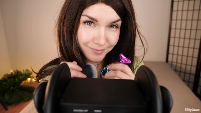 KittyKlaw ASMR - 12 January 2026 - Brush Sounds & Gentle Triggers | SFW