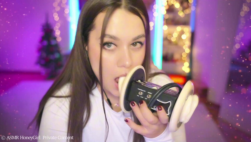 HoneyGirl ASMR - 14 January 2026 - Ear Licking