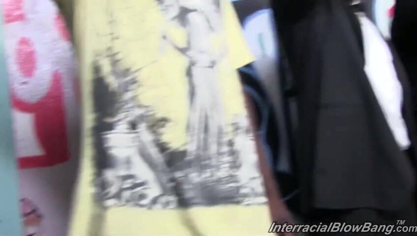 Giselle Leon - Interracial Blowbang