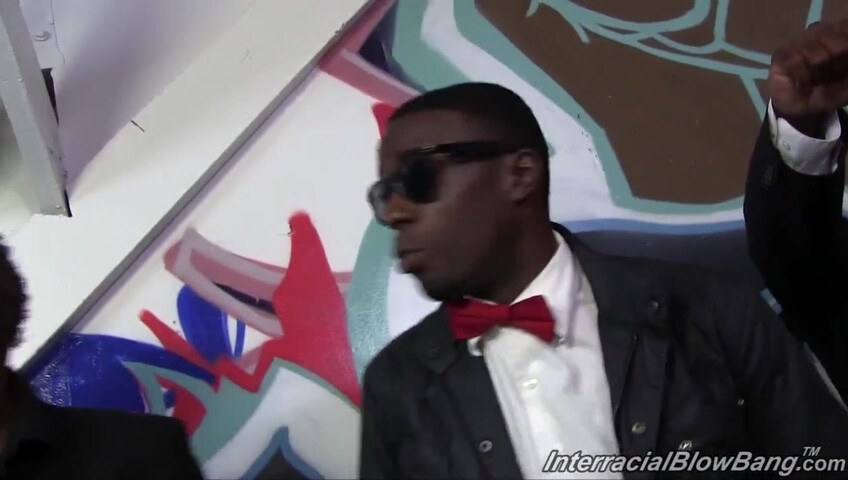 Giselle Leon - Interracial Blowbang