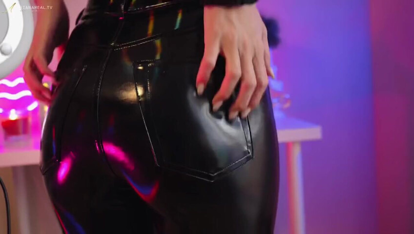 ArianaRealTV - ASMR Latex, Vape, Breathing, & Licking Sounds, No Talking