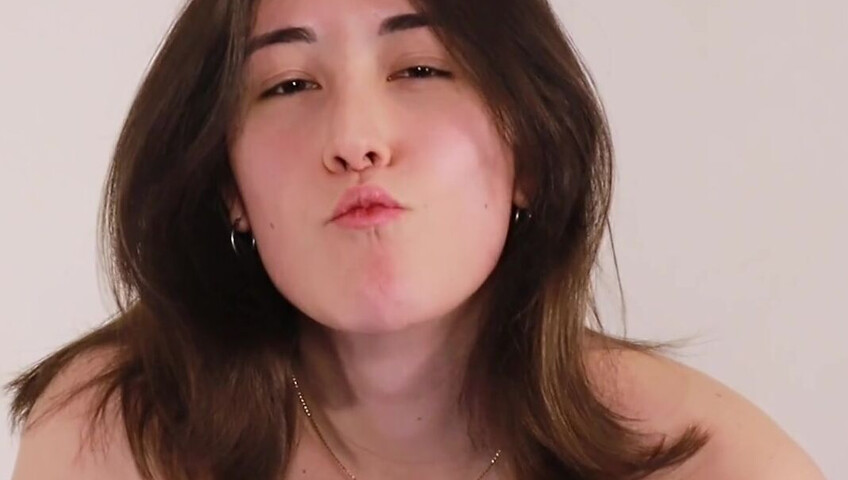 Laliwhite - Sweet tender kisses from latina bae