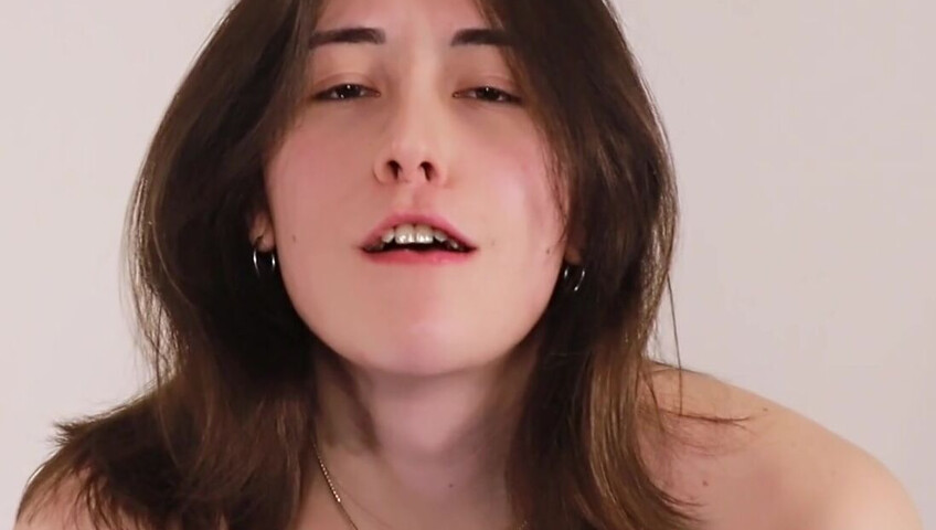 Laliwhite - Sweet tender kisses from latina bae