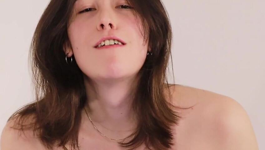 Laliwhite - Sweet tender kisses from latina bae