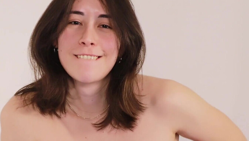 Laliwhite - Sweet tender kisses from latina bae