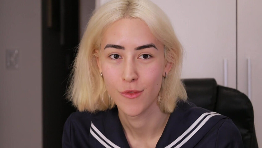 Laliwhite - Loving kisses from latina cutie