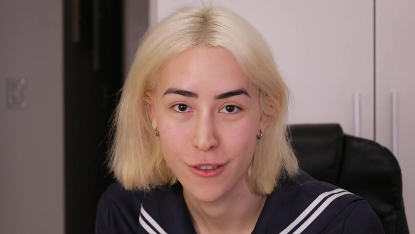 Laliwhite - Loving kisses from latina cutie