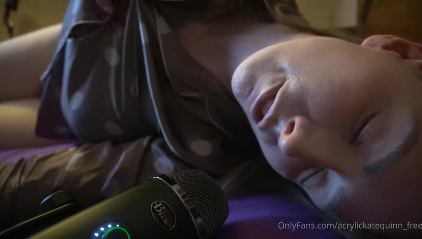 Kate Quinn (acrylickatequinn) - Cozy girlfriend ASMR