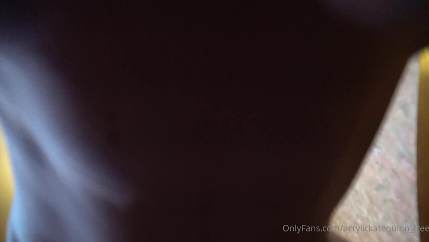 Kate Quinn (acrylickatequinn) - Cozy girlfriend ASMR