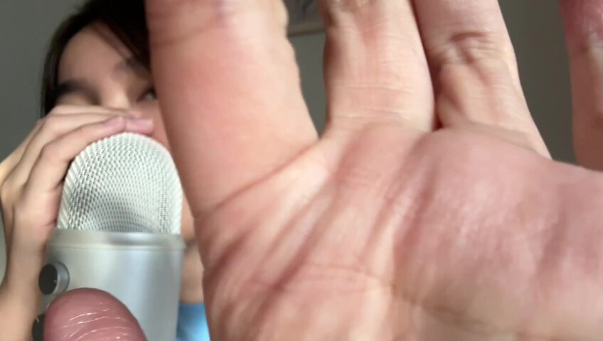 Lin ASMR - 17 Jan 2026 - Kissing Touching You ASMR