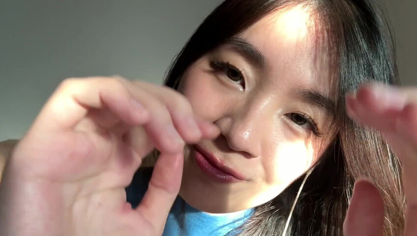 Lin ASMR - 17 Jan 2026 - Kissing Touching You ASMR