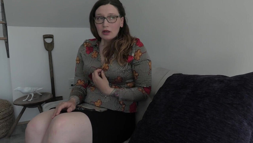 Bettie Bondage – Hot for Teacher's Hungry Pussy