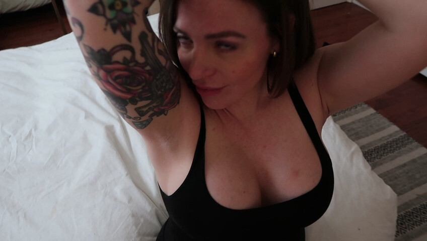 Yogabella - Stripper Mom and Son | Mommy RP