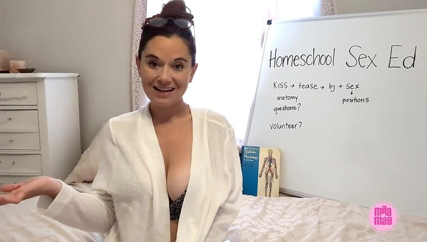 MilaMaeXO – Homeschool step-Mommy teaches Sex Ed