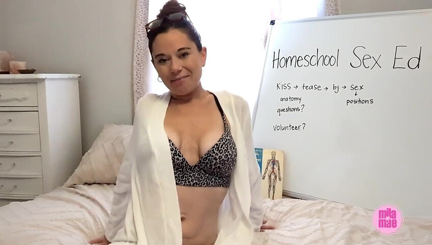 MilaMaeXO – Homeschool step-Mommy teaches Sex Ed