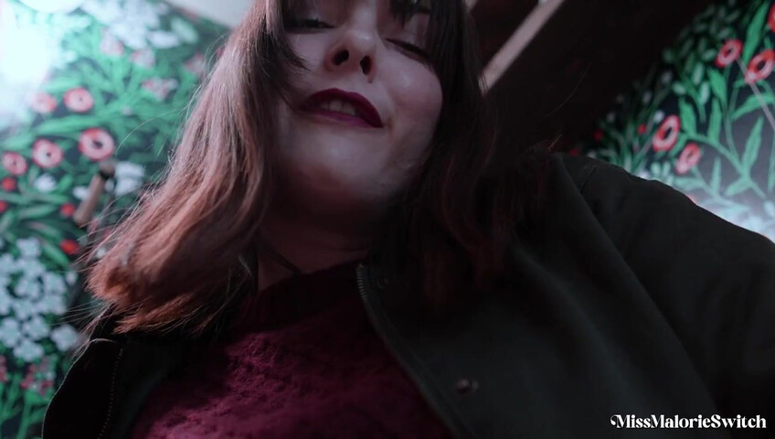 Miss Malorie Switch - StepMom's Holiday Dinner