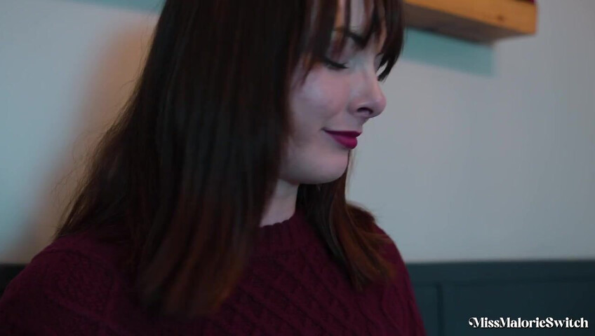 Miss Malorie Switch - StepMom's Holiday Dinner