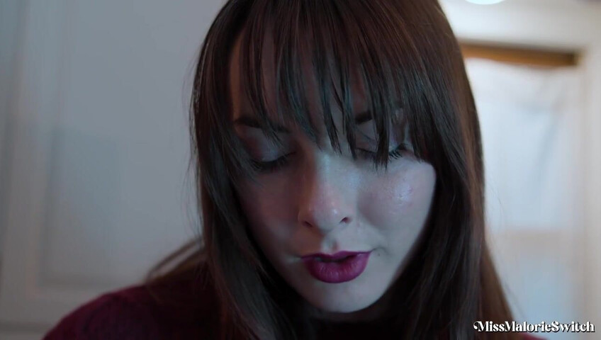 Miss Malorie Switch - StepMom's Holiday Dinner