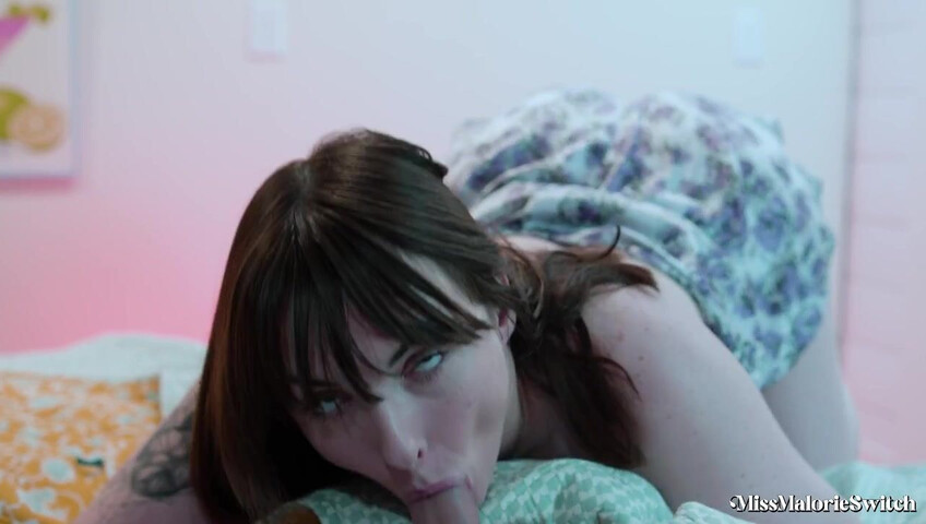 Miss Malorie Switch - StepMom's Holiday Dinner