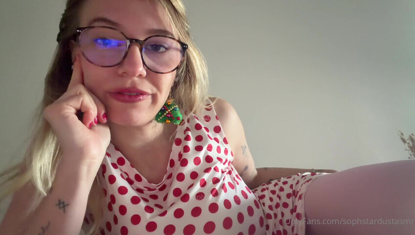 SophStardust ASMR -  Scratching My Boobs & Booty