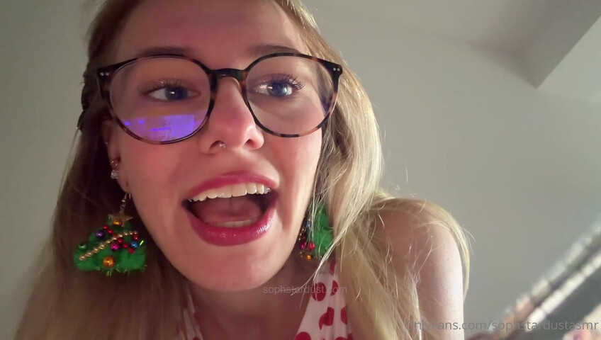 SophStardust ASMR -  Scratching My Boobs & Booty