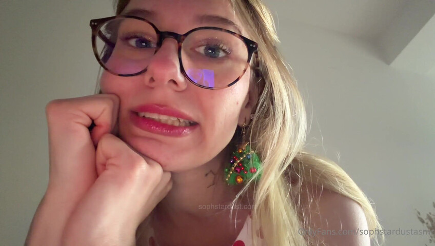 SophStardust ASMR -  Scratching My Boobs & Booty