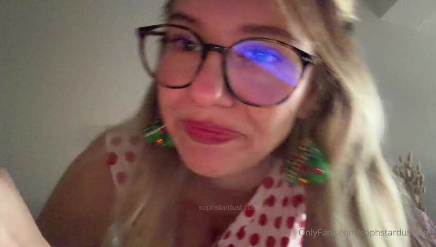 SophStardust ASMR -  Scratching My Boobs & Booty