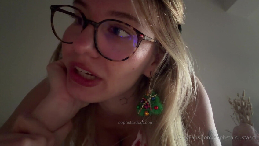SophStardust ASMR -  Scratching My Boobs & Booty