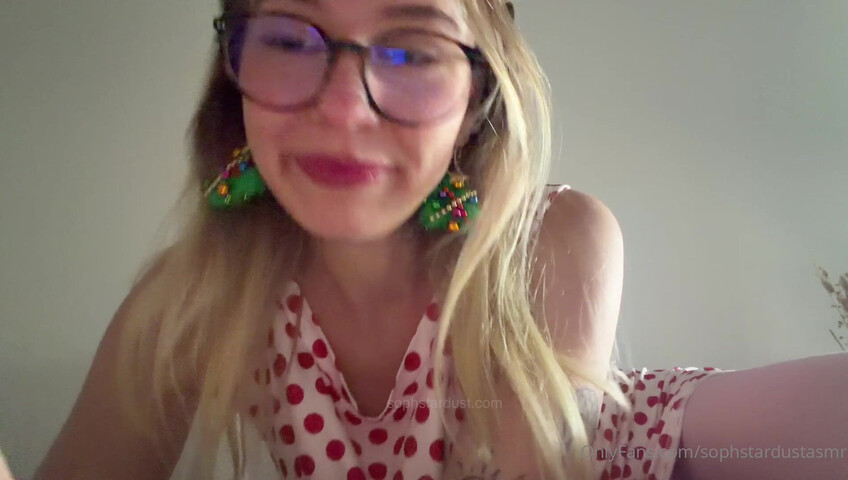 SophStardust ASMR -  Scratching My Boobs & Booty