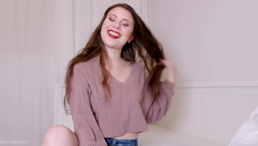 Darlingjosefin – Corrupting the Babysitter