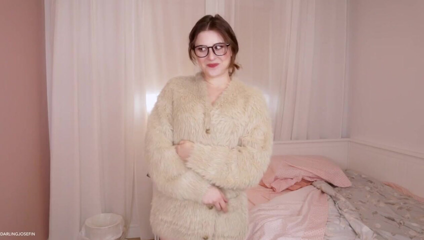 Darlingjosefin – Nerd To Slut Transformation From Praise Kink
