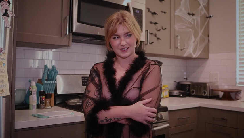 Jaybbgirl – Step-Mommy Mind Blown 2: Special Guests